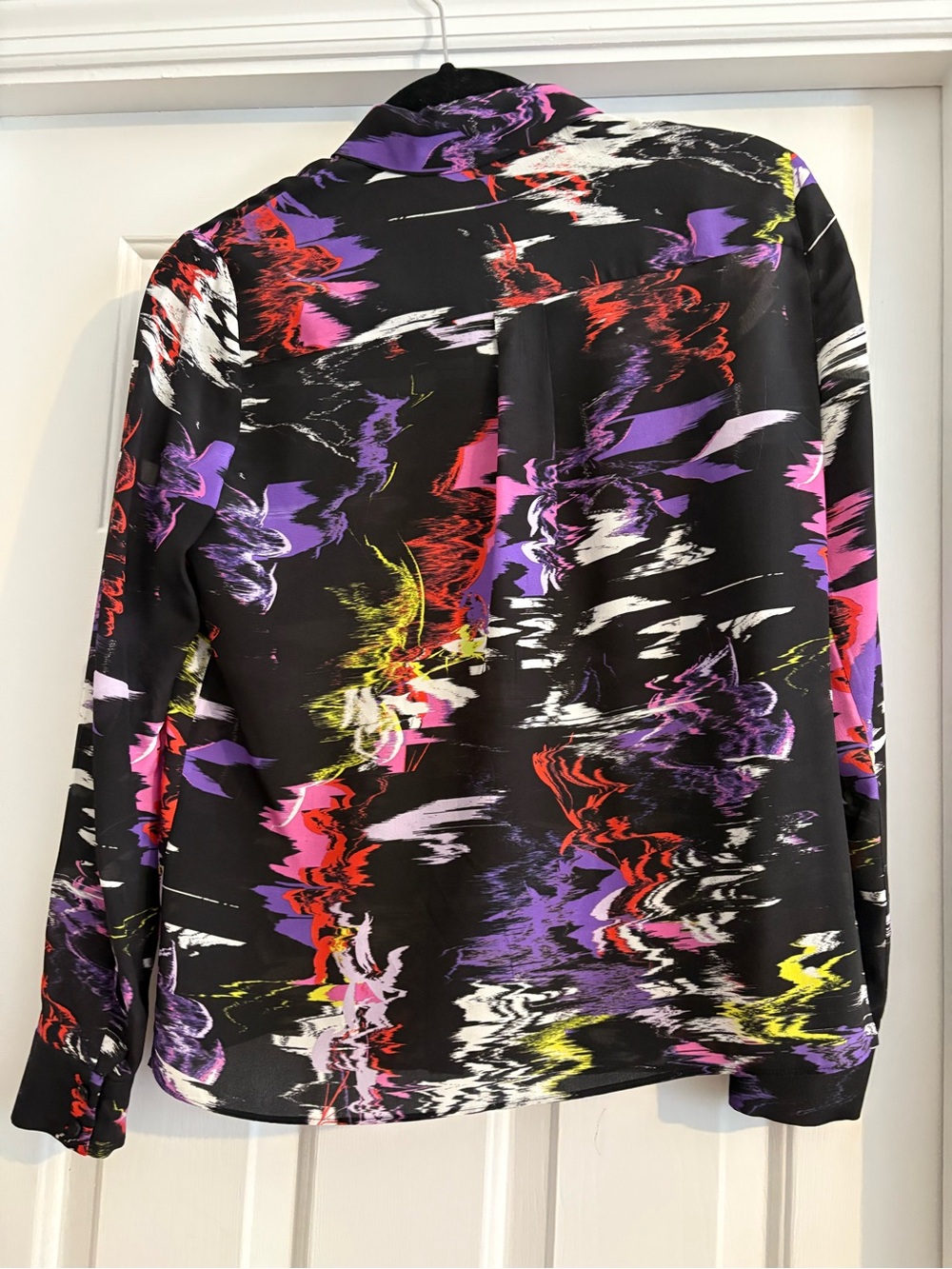 ALICE + OLIVIA abstract Multicolor Print Long Sleeve Blouse. Size Xsmall. Silk. - Picture 2 of 8